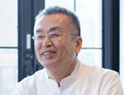 歯科医師 飯塚能成氏